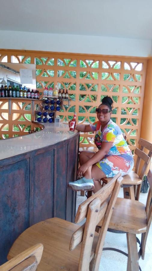 Chaudhry Holiday House Montego Bay Exterior foto